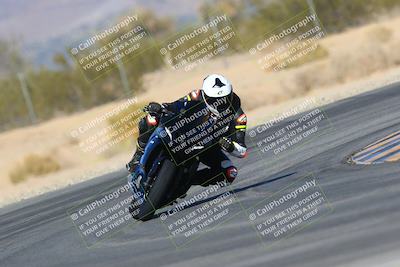 media/Jan-14-2024-SoCal Trackdays (Sun) [[2e55ec21a6]]/Turn 6 (125pm)/